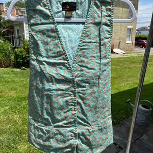 Liz Claiborne Teal and Coral Vest